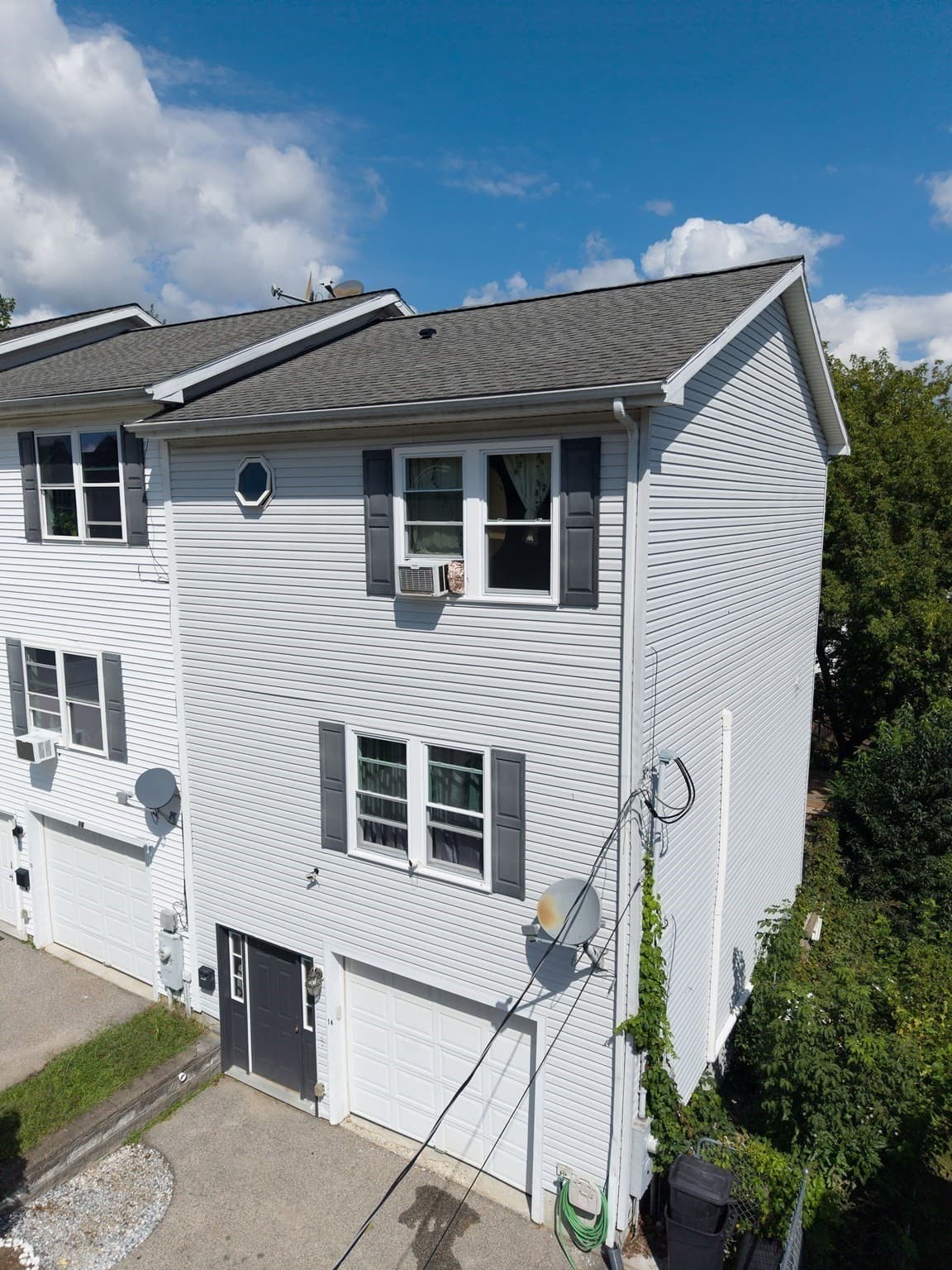 Single Family Residence at 14 Sherburne Ave, Worcester MA 01606, Worcester, photo 2 of 19