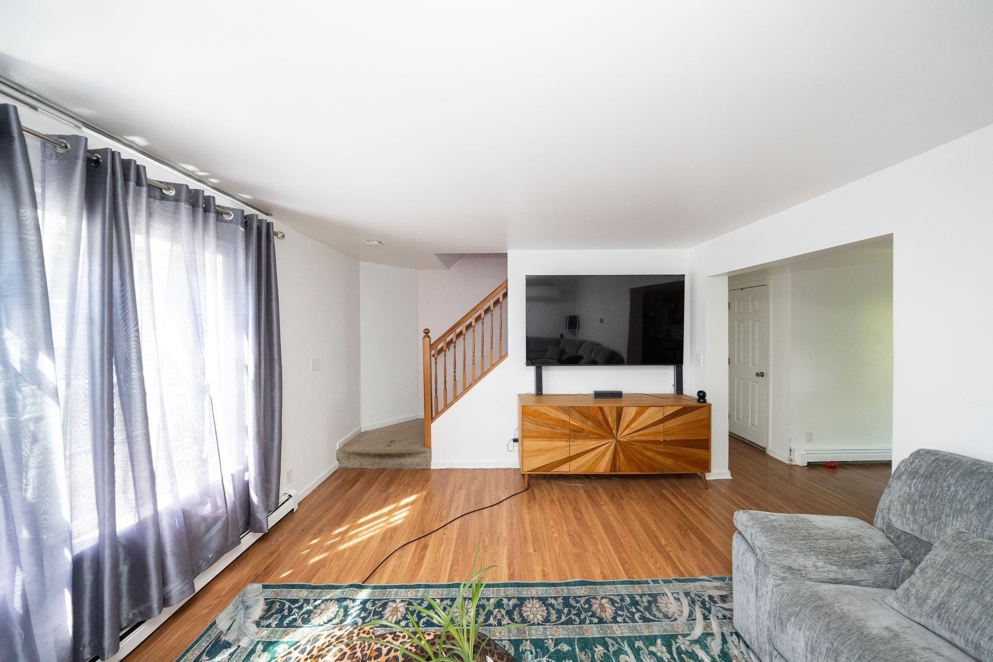 Single Family Residence at 14 Sherburne Ave, Worcester MA 01606, Worcester, photo 5 of 19