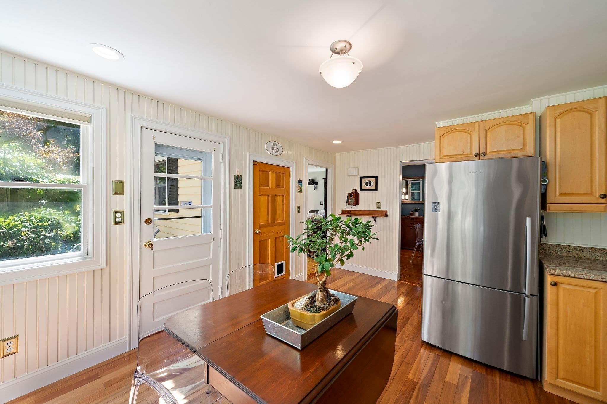 Single Family Residence at 16 Oakland Ave, Hanover MA 02339, Hanover, photo 10 of 26