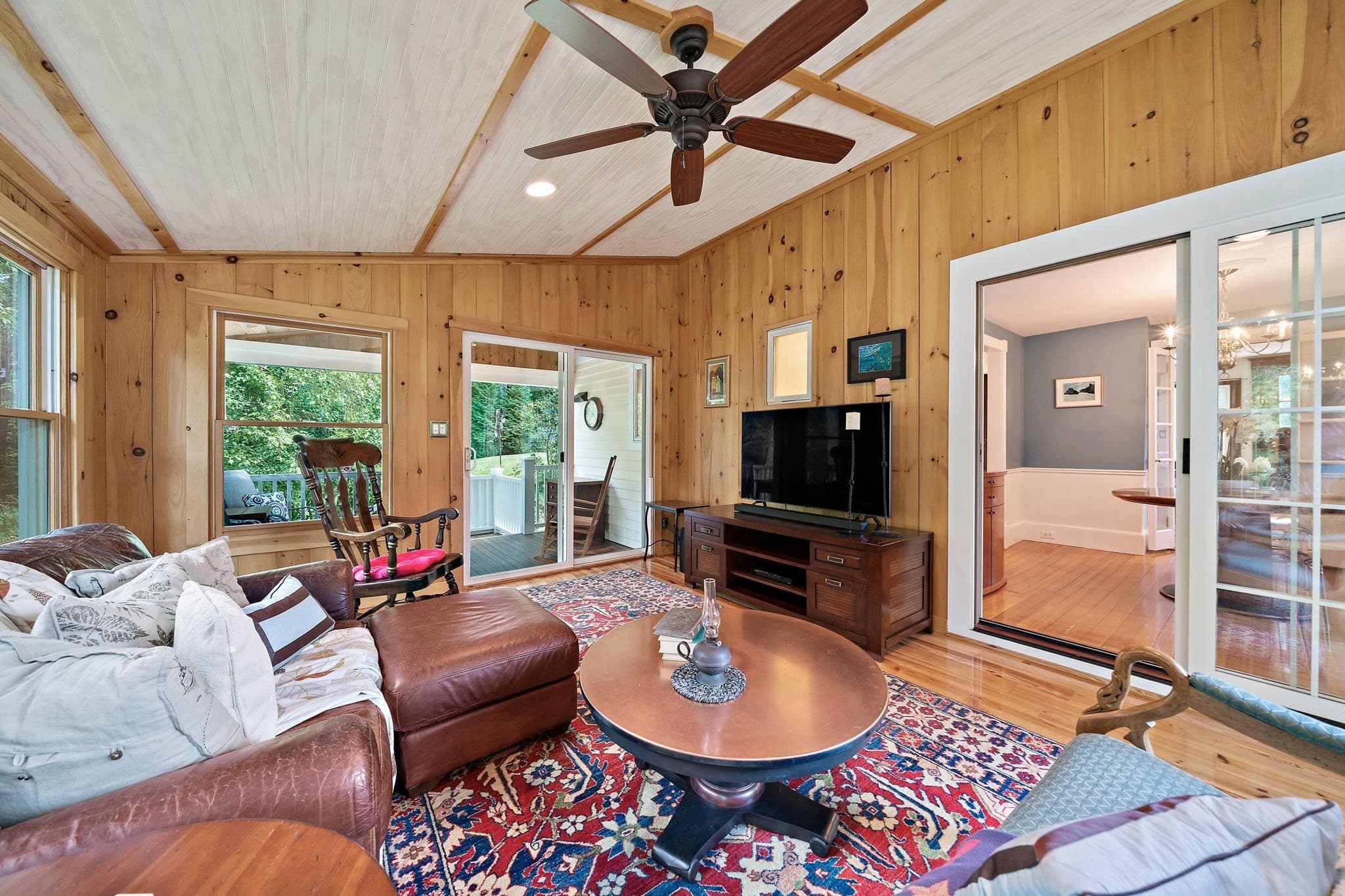 Single Family Residence at 16 Oakland Ave, Hanover MA 02339, Hanover, photo 14 of 26