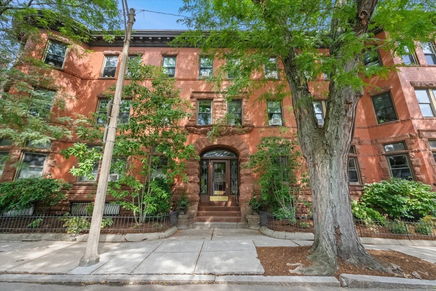 Condominium at 17 Lakeville Road # 4, Boston MA 02130, photo 35 of 42
