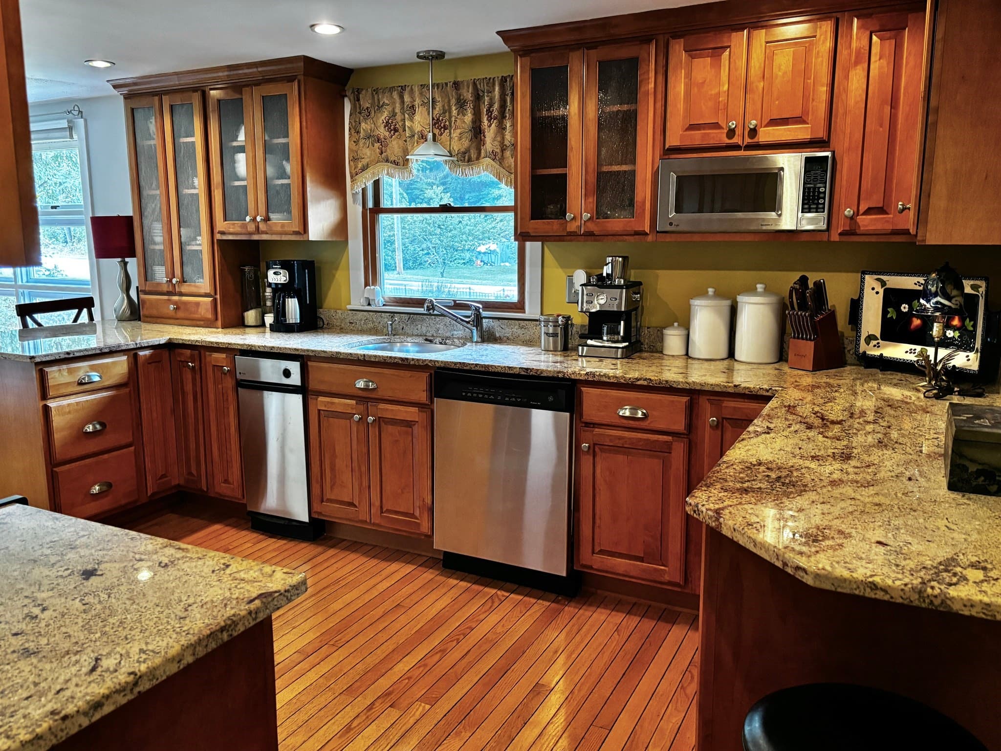 Single Family Residence at 450 Center St, Pembroke MA 02359, Pembroke, photo 3 of 42