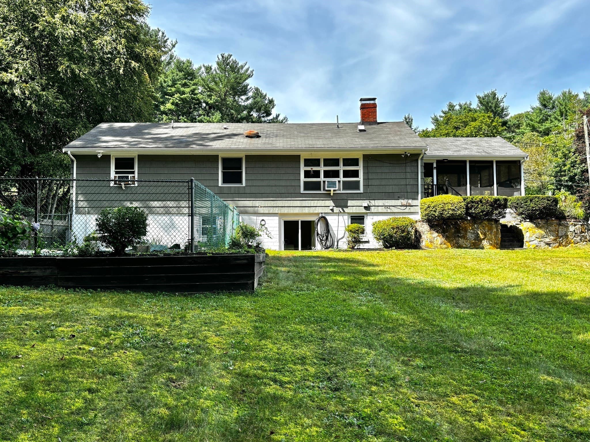 Single Family Residence at 450 Center St, Pembroke MA 02359, Pembroke, photo 34 of 42