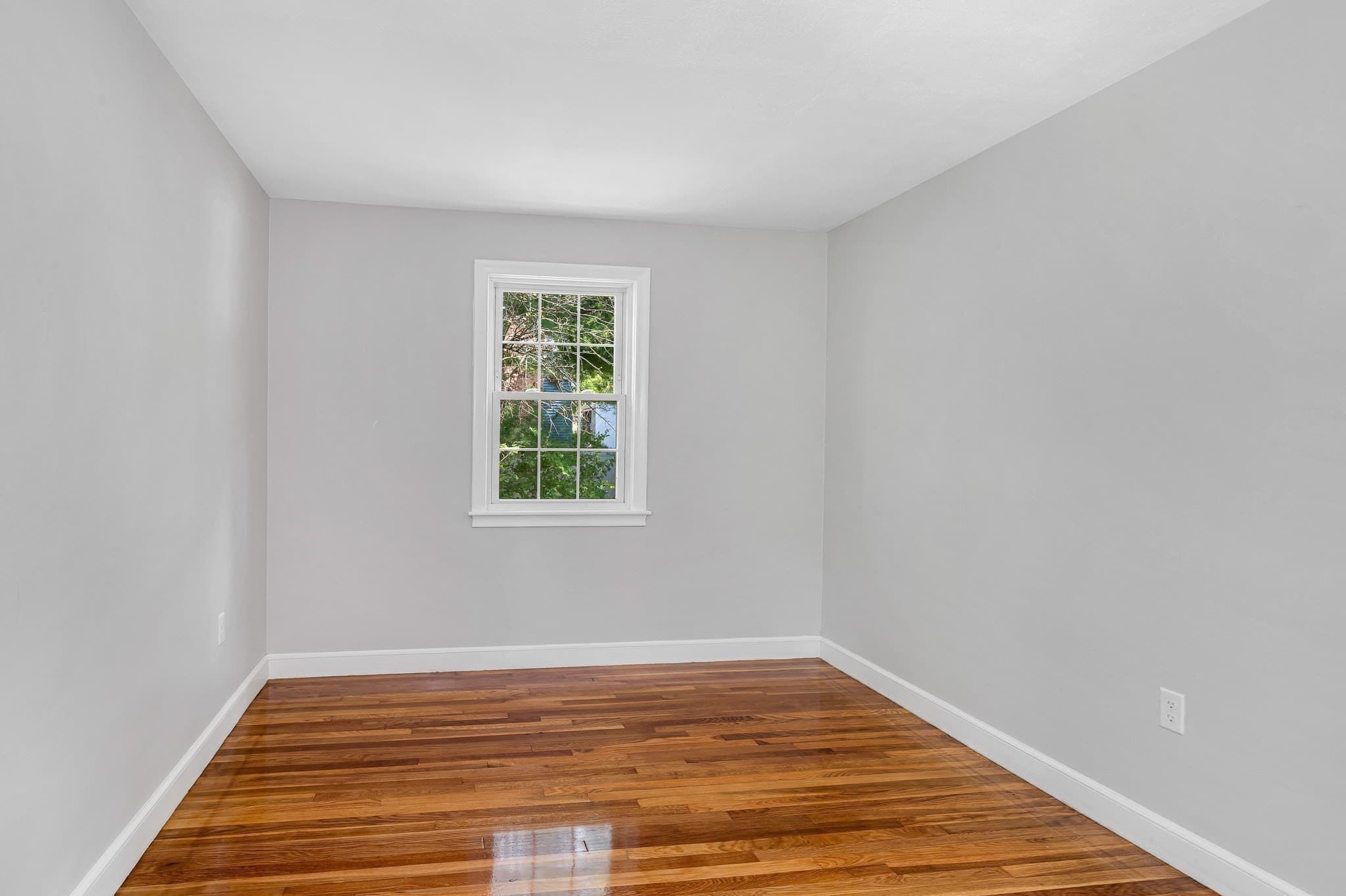 Single Family Residence at 35 Forge Village Rd, Westford MA 01886, Westford, photo 12 of 31