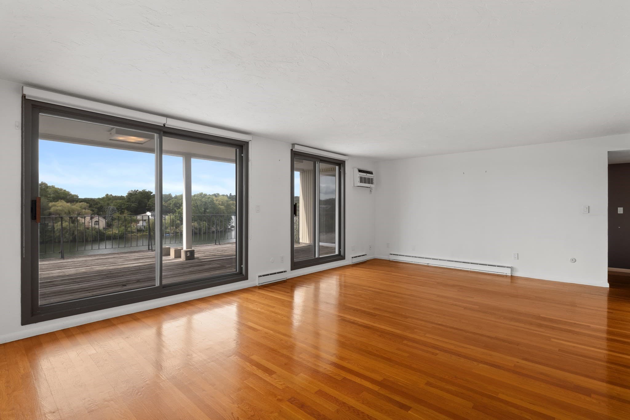 Condominium at 20 Hamilton Rd # 401, Arlington MA 02474, Arlington, photo 6 of 38