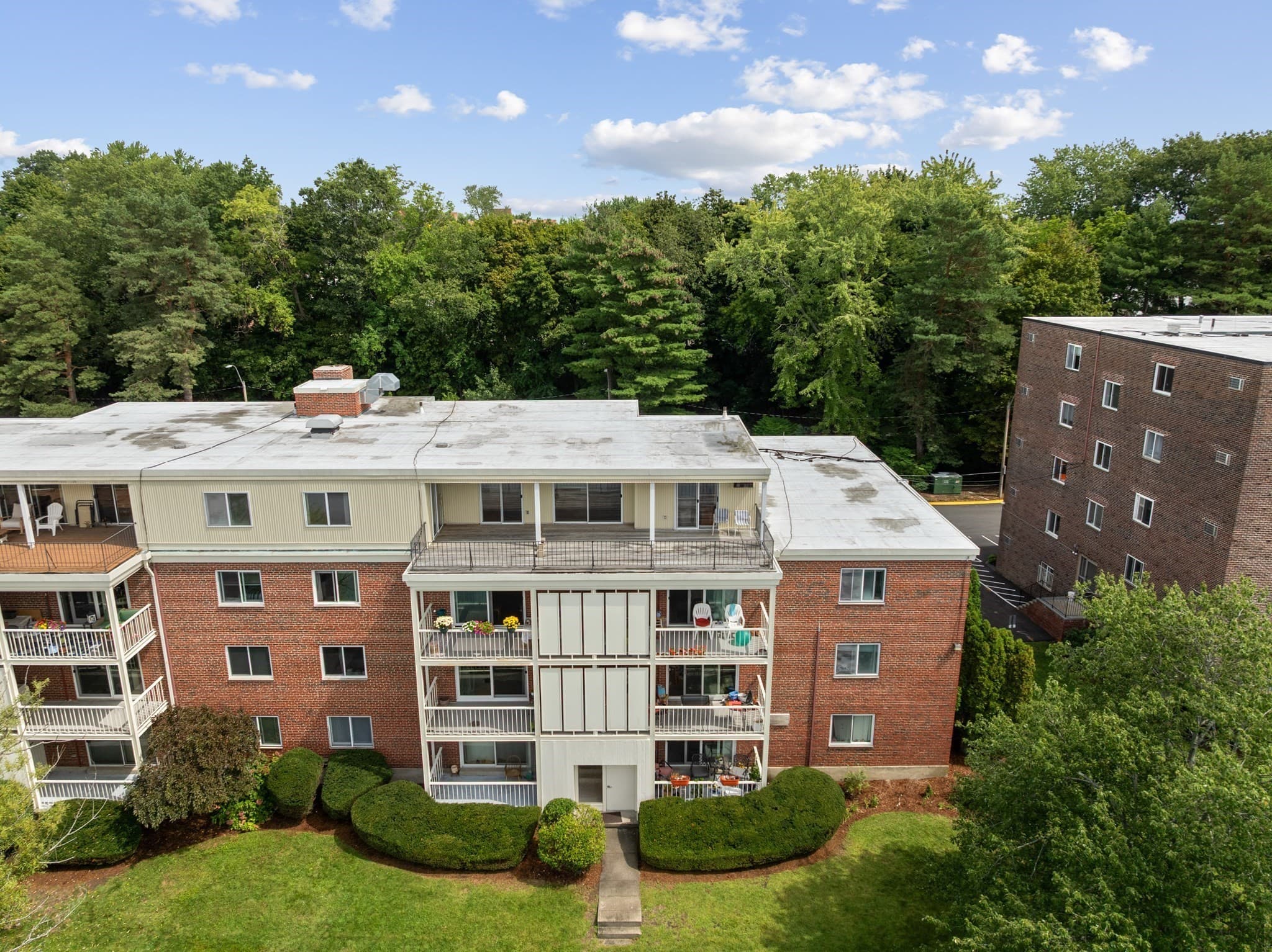 20 Hamilton Rd # 401, Arlington MA 02474