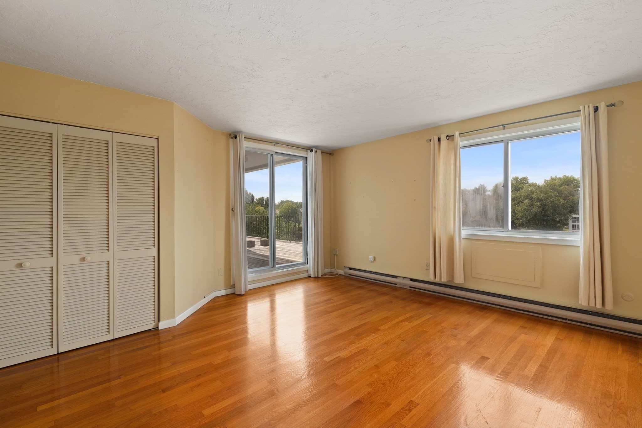 Condominium at 20 Hamilton Rd # 401, Arlington MA 02474, Arlington, photo 20 of 38