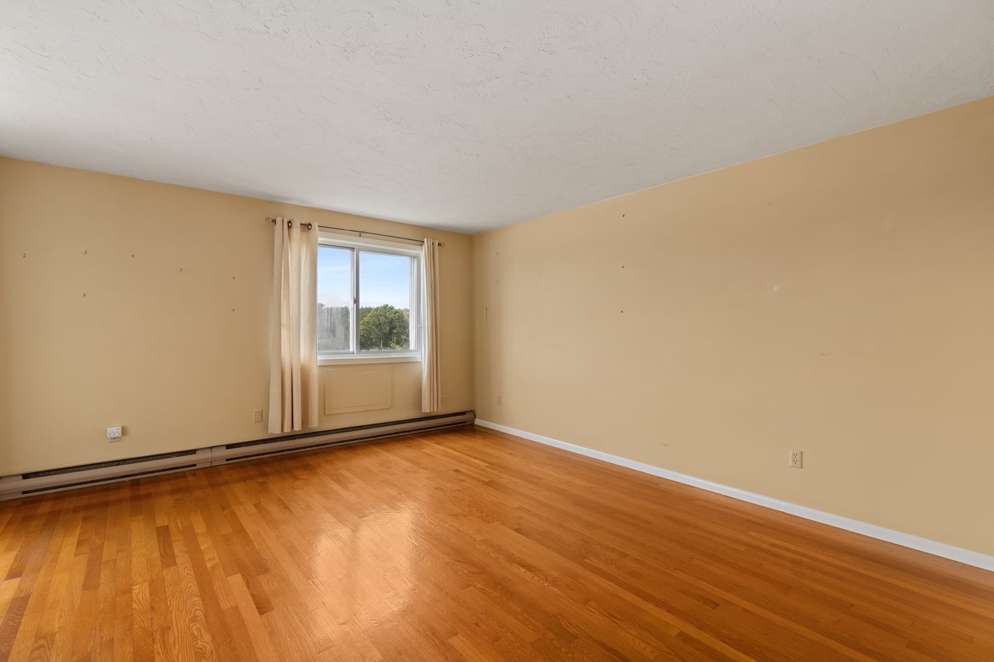 Condominium at 20 Hamilton Rd # 401, Arlington MA 02474, Arlington, photo 19 of 38
