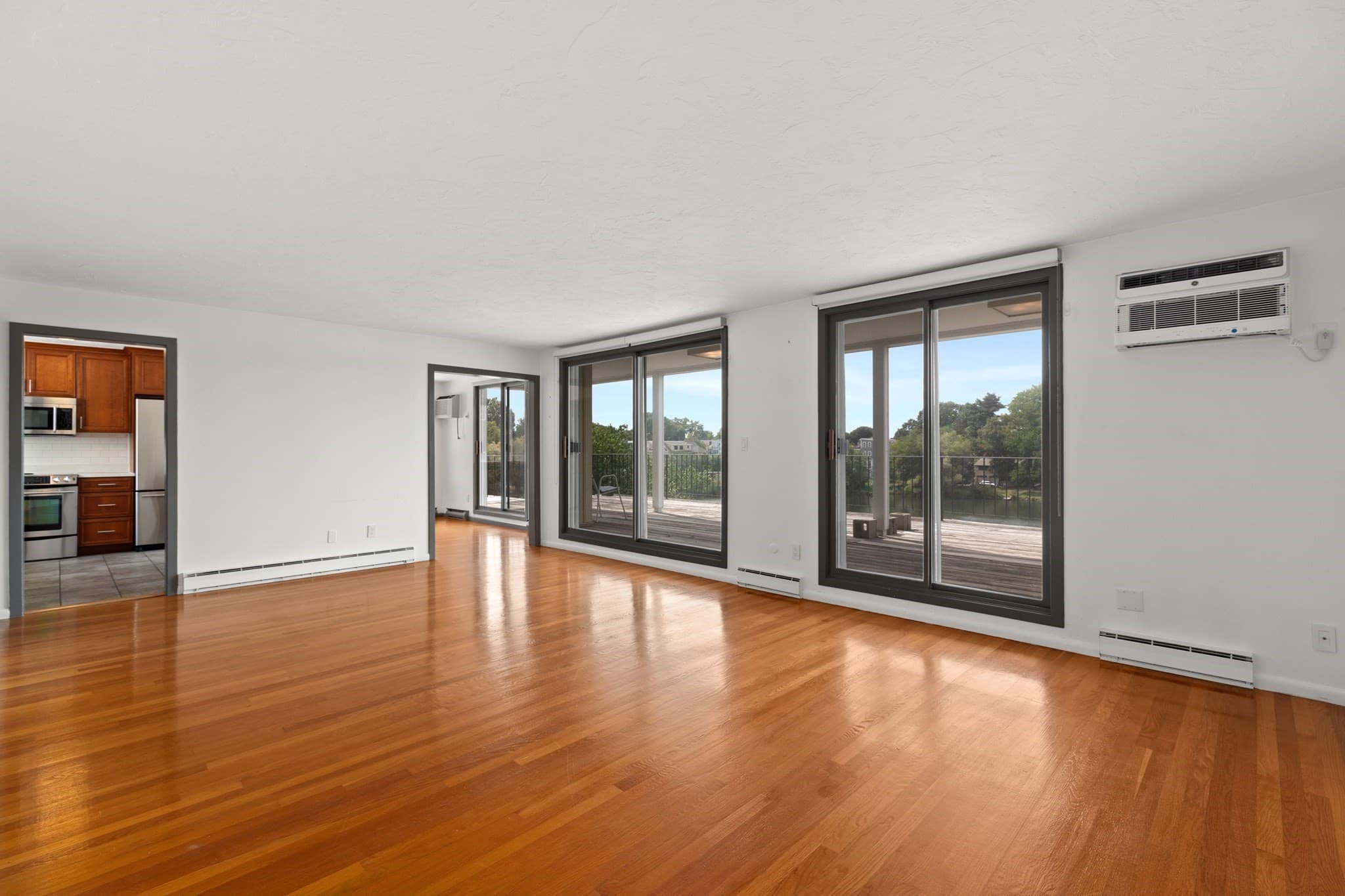 Condominium at 20 Hamilton Rd # 401, Arlington MA 02474, Arlington, photo 4 of 38