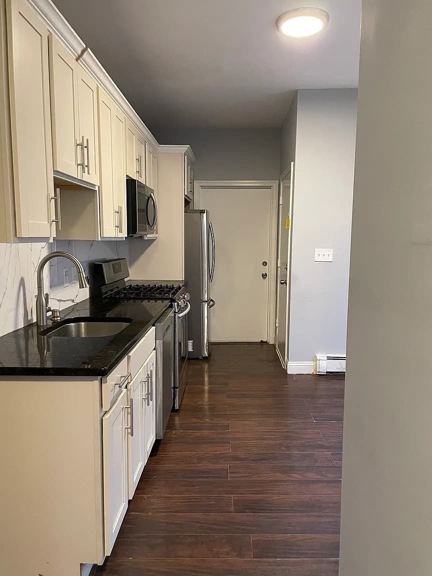 Apartment at 16 Rock Valley St # 1, Everett MA 02149, photo 5 of 9