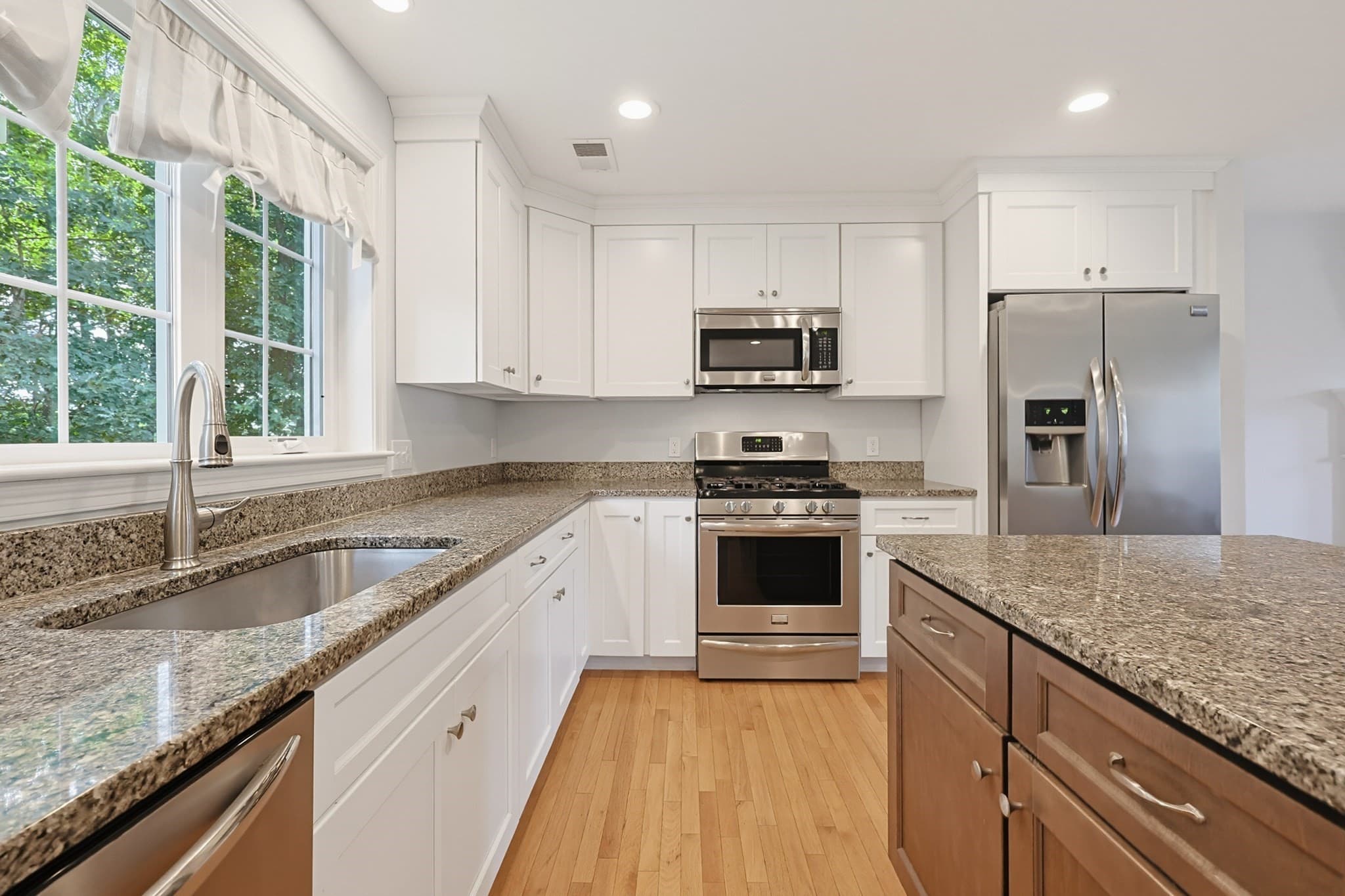 Single Family Residence at 15 Willow Brook Lane, Blackstone MA 01504, Blackstone, photo 9 of 39