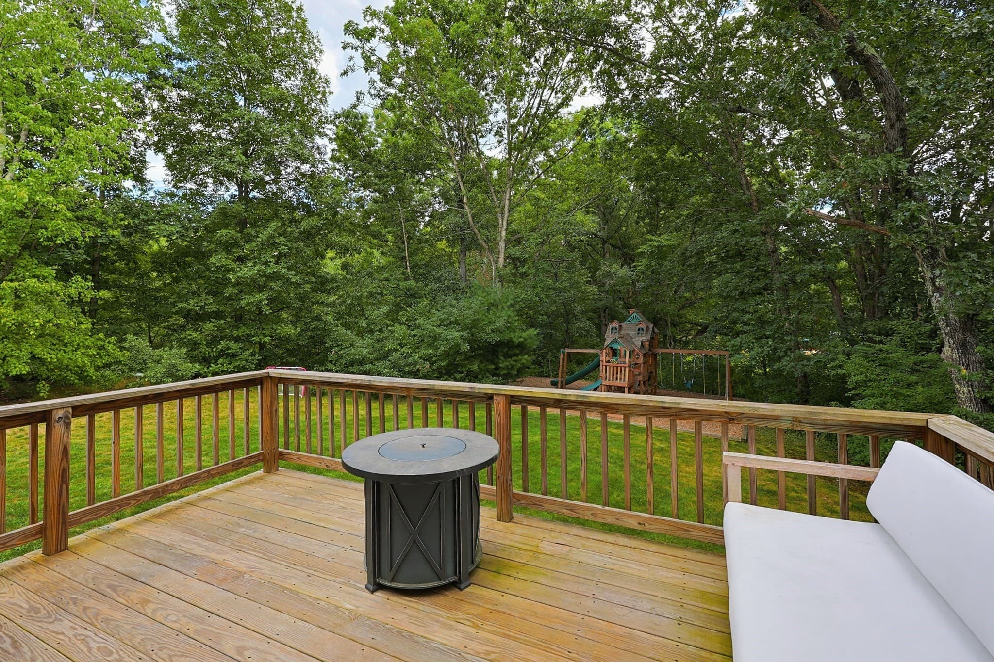 Single Family Residence at 15 Willow Brook Lane, Blackstone MA 01504, Blackstone, photo 33 of 39