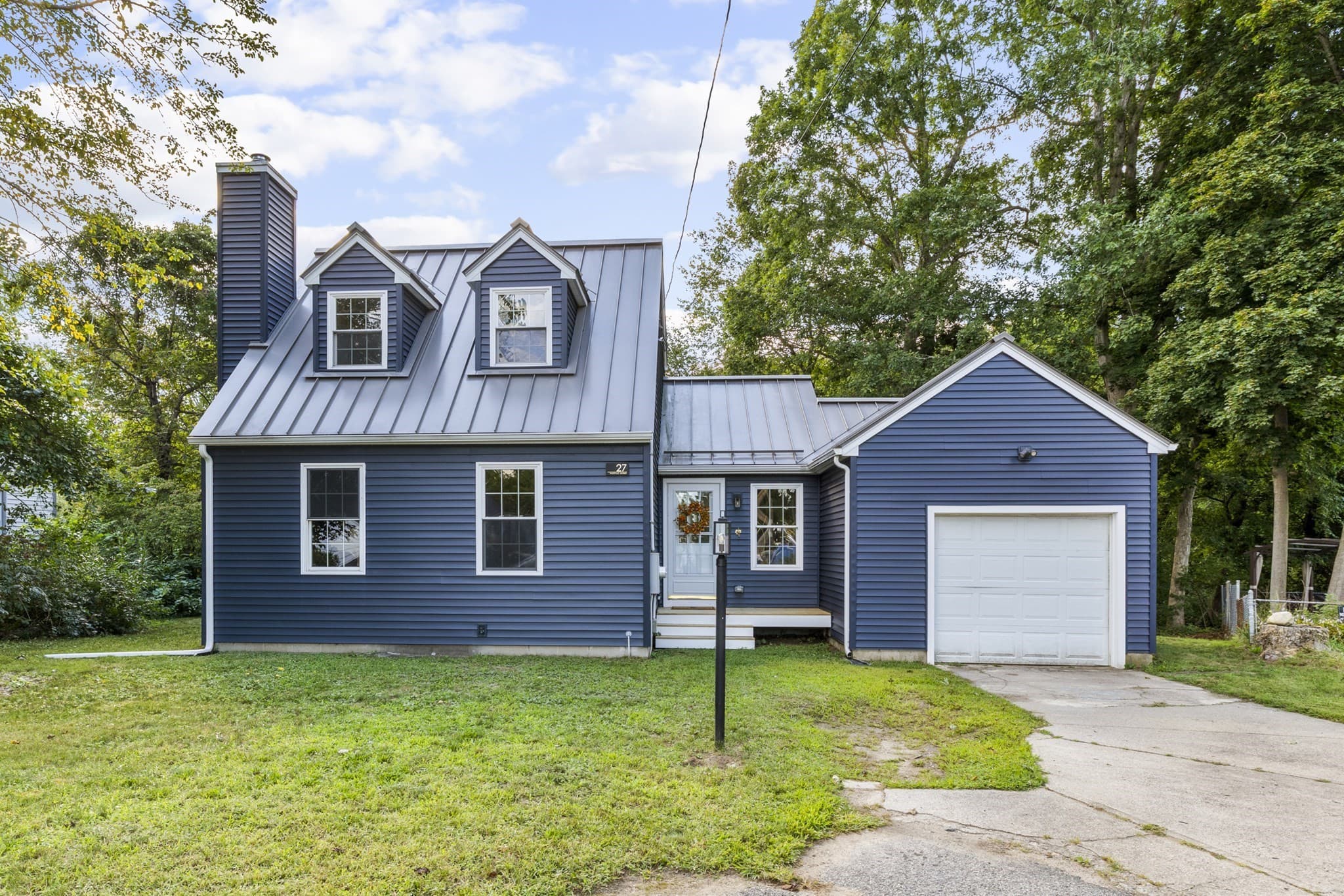 Single Family Residence at 27 Westdale Ave, Seekonk MA 02771, Seekonk, photo 2 of 28