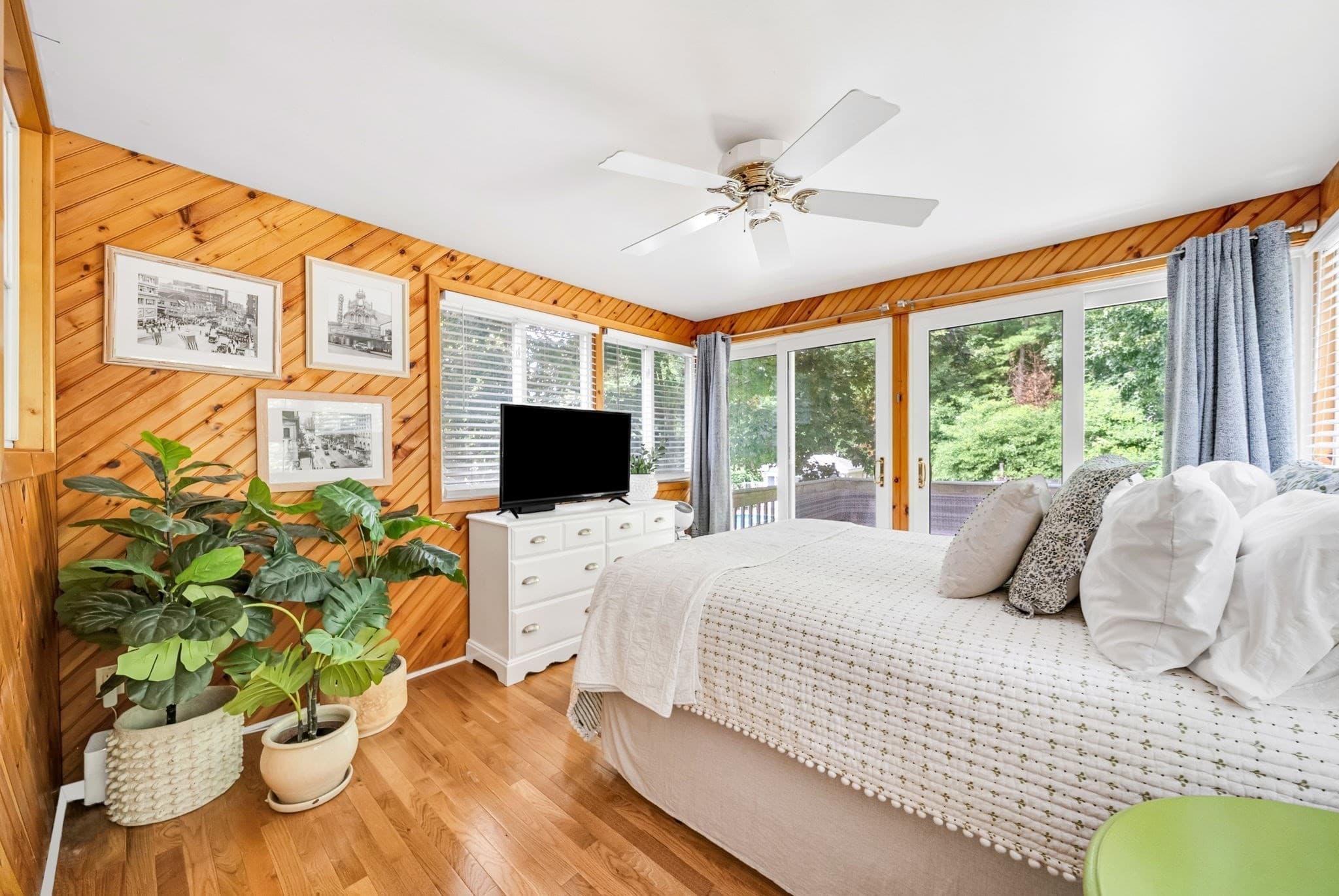 Single Family Residence at 32 Briarwood Rd, Framingham MA 01701, Framingham, photo 10 of 20