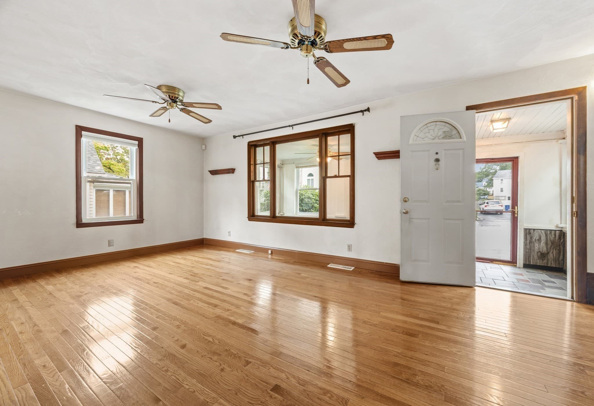 Single Family Residence at 61 Edgemont Rd, Braintree MA 02184, Braintree, photo 17 of 39