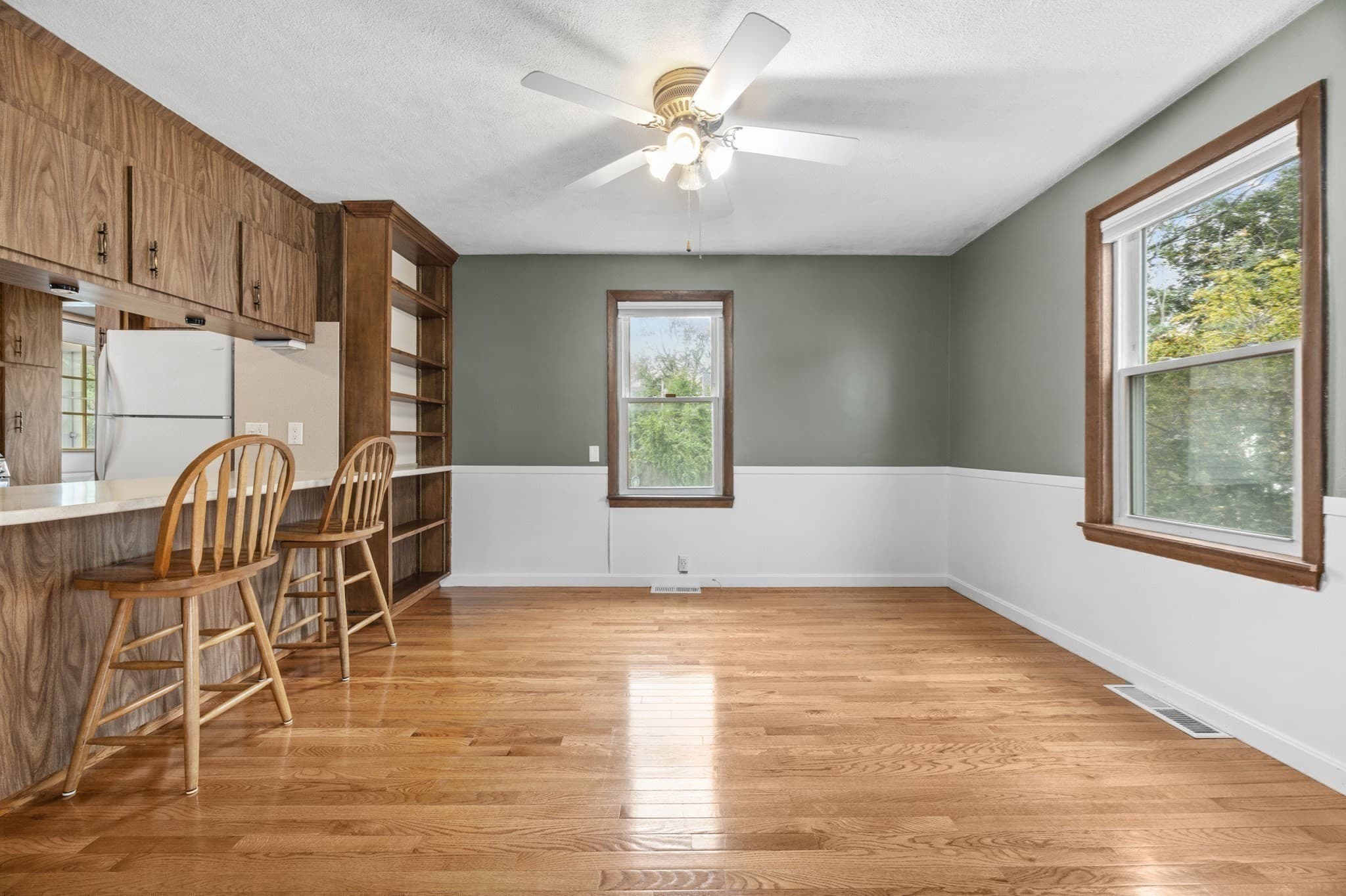 Single Family Residence at 61 Edgemont Rd, Braintree MA 02184, Braintree, photo 9 of 39
