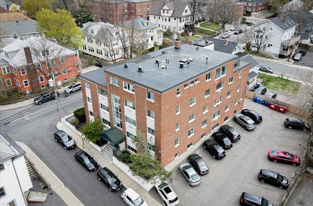 2 Larose Place # 8, Boston MA 02135