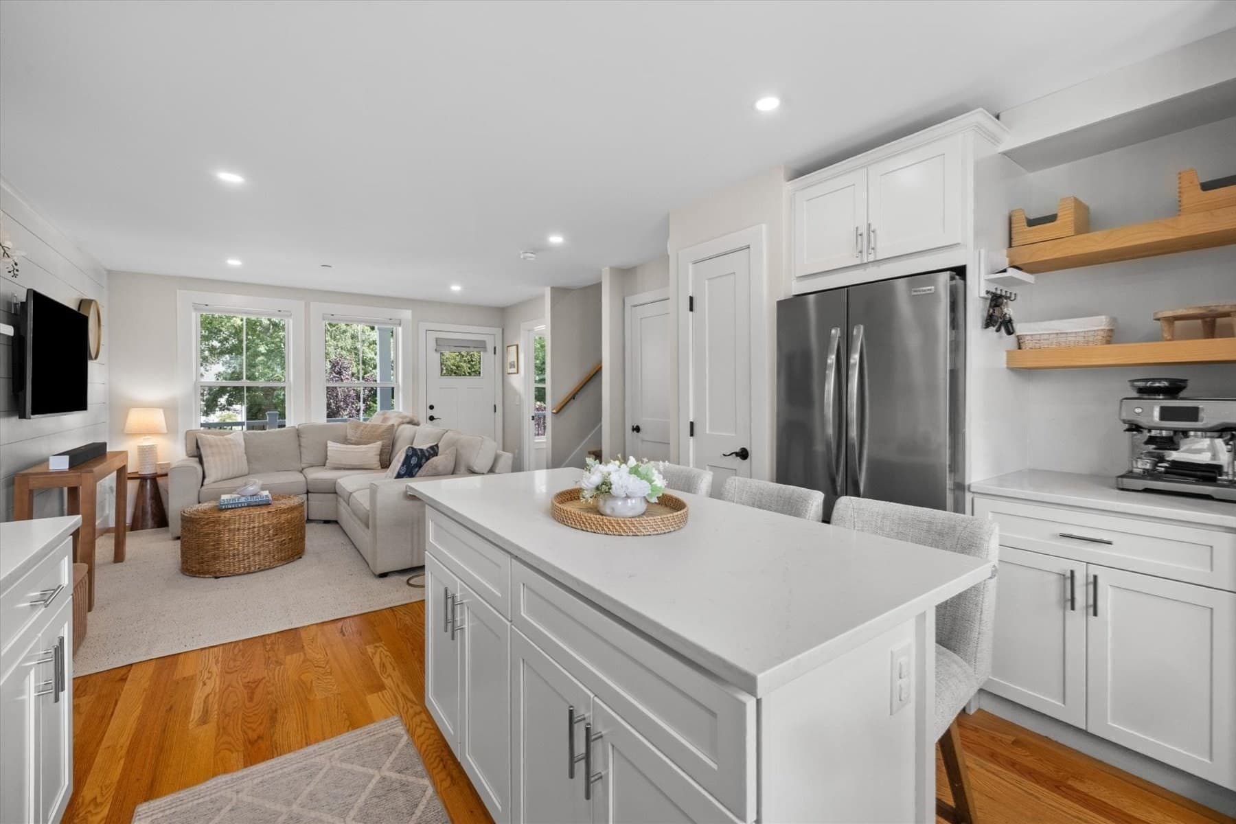 6 Macdonald Terr # D, Scituate MA 02066