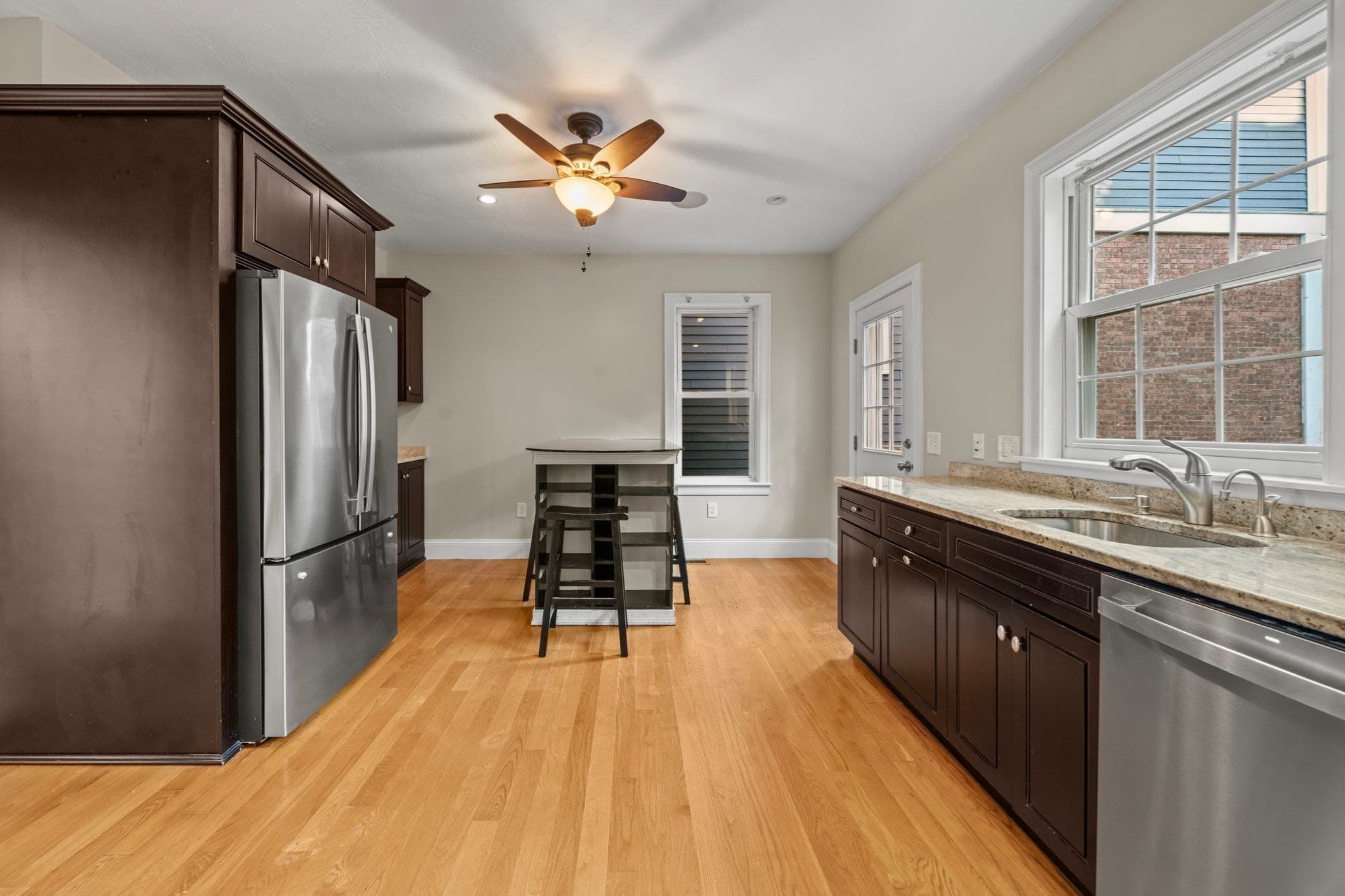 Single Family Residence at 519 E 5th Street, Boston MA 02127, Boston, photo 6 of 39