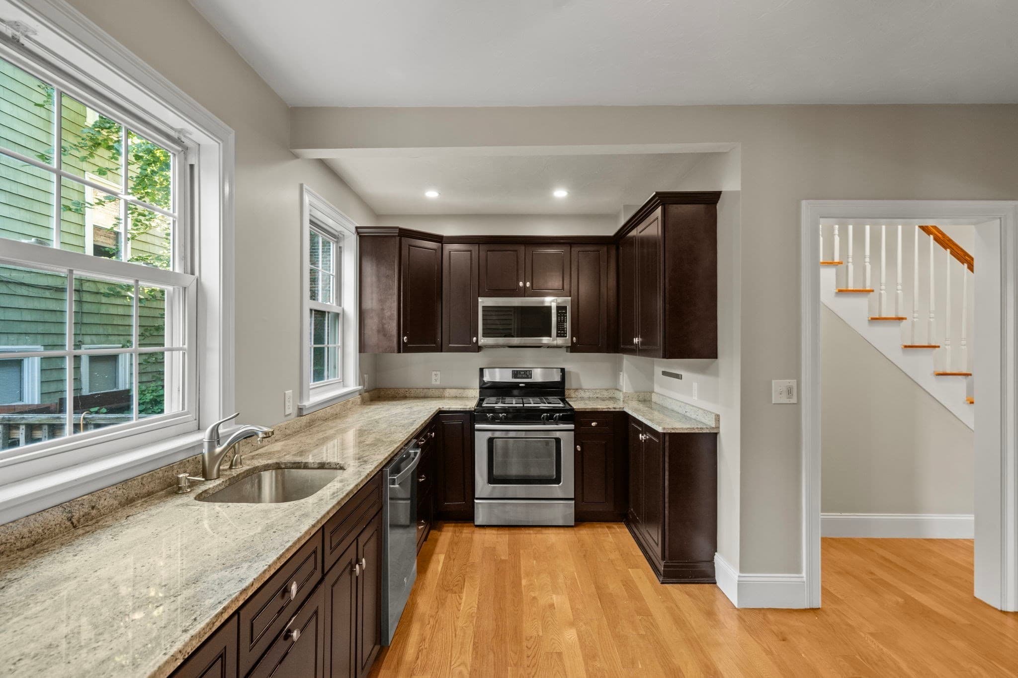 519 E 5th Street, Boston MA 02127
