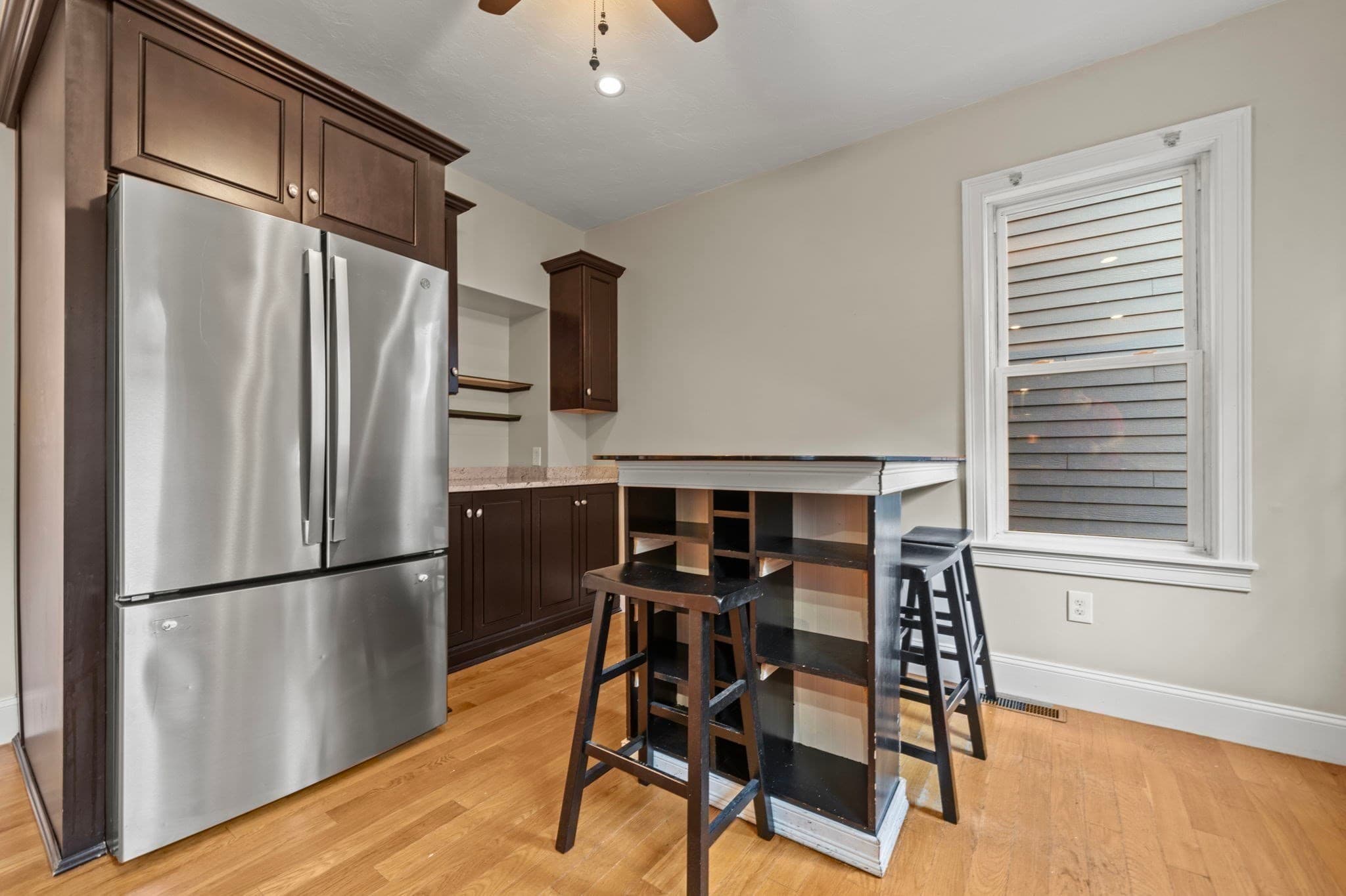 Single Family Residence at 519 E 5th Street, Boston MA 02127, Boston, photo 5 of 39