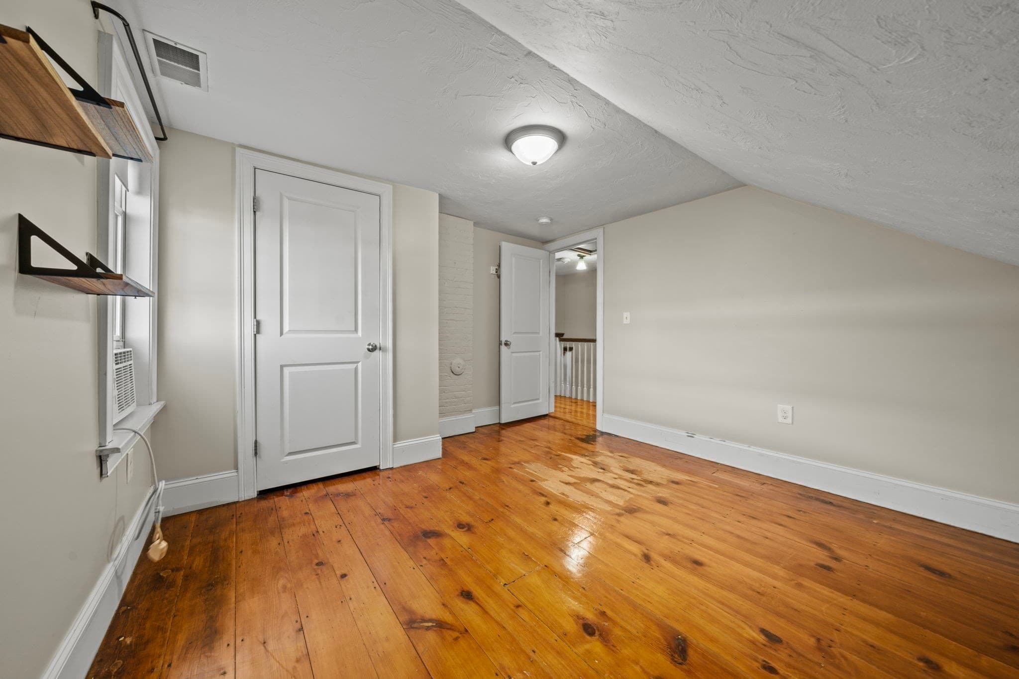 Single Family Residence at 519 E 5th Street, Boston MA 02127, Boston, photo 24 of 39