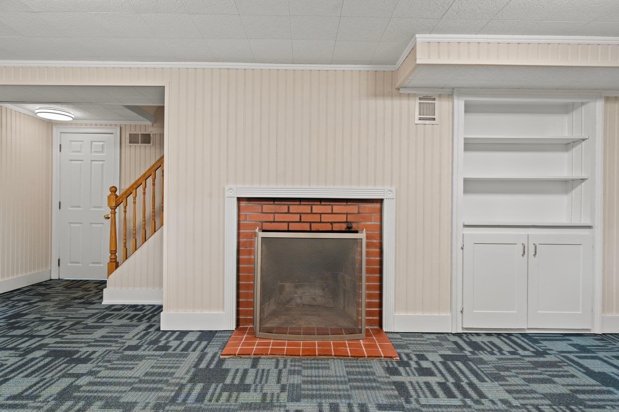 Single Family Residence at 9 Hillside Dr, Nashua NH 03064, Nashua, photo 27 of 39