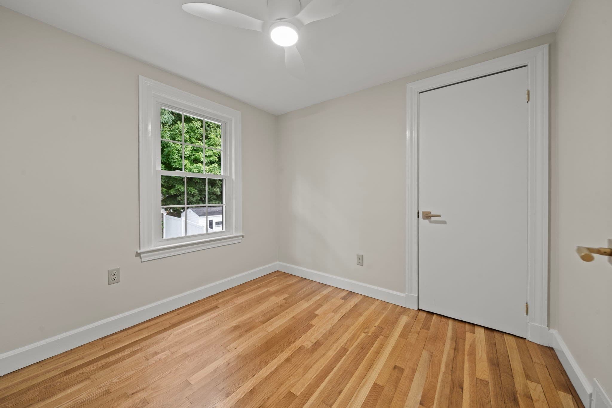Single Family Residence at 9 Hillside Dr, Nashua NH 03064, Nashua, photo 18 of 39