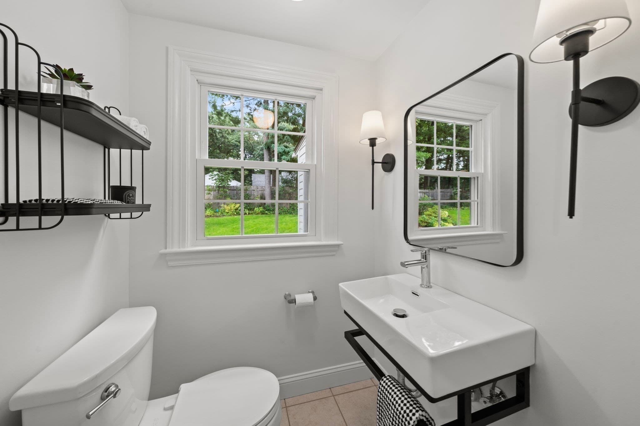 Single Family Residence at 9 Hillside Dr, Nashua NH 03064, Nashua, photo 15 of 39
