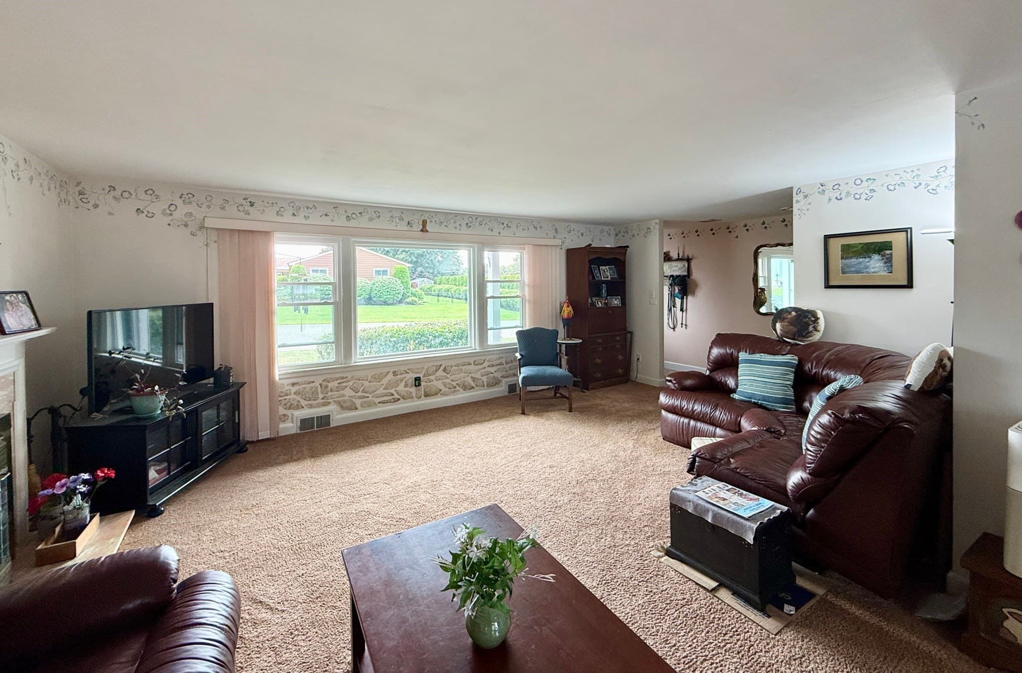 Single Family Residence at 67 Briar Terrace, Leominster MA 01453, Leominster, photo 12 of 24