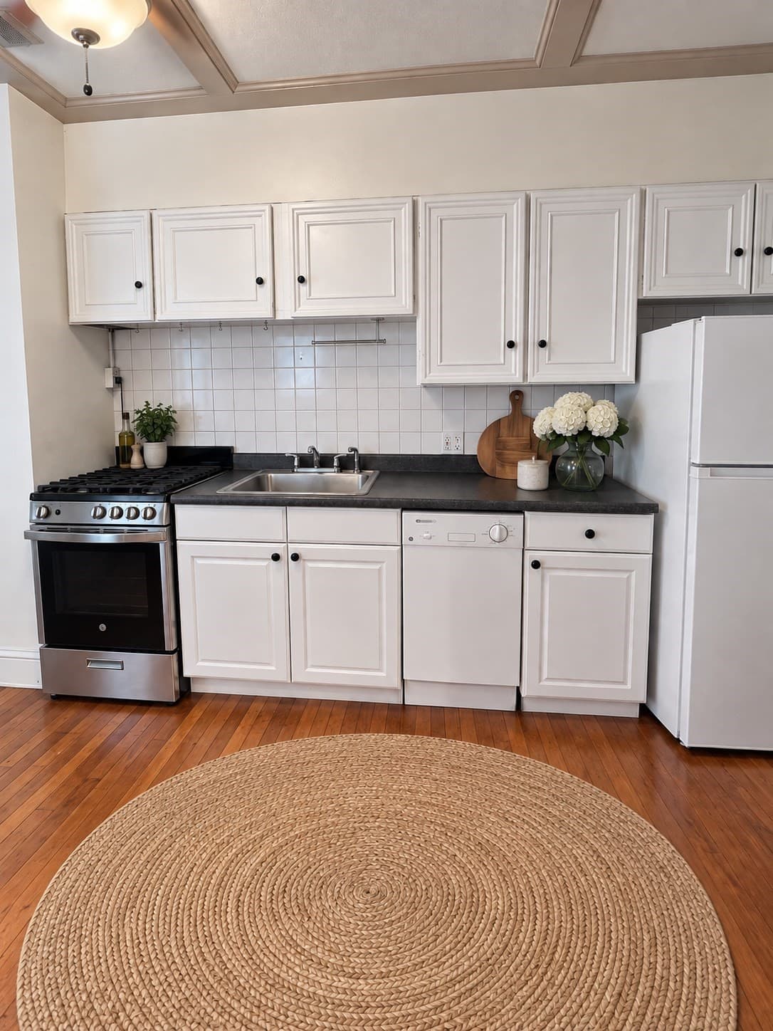 Condominium at 33 Irving St # 1, Boston MA 02114, photo 6 of 16