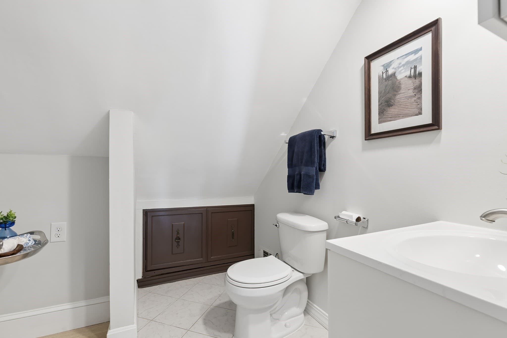 Condominium at 5 Kenwood St # 3, Somerville MA 02144, Somerville, photo 17 of 22