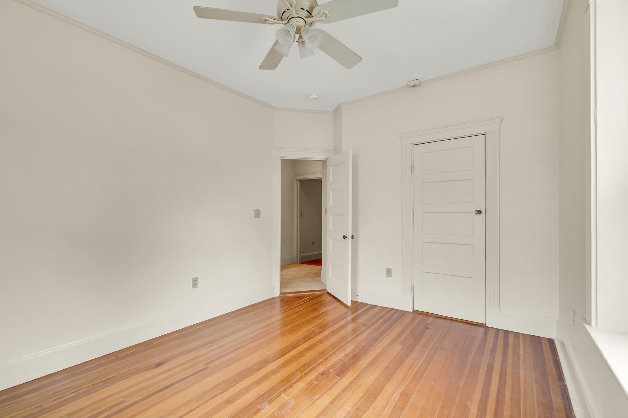 Condominium at 457 Washington # 2, Newton MA 02458, Newton, photo 23 of 28