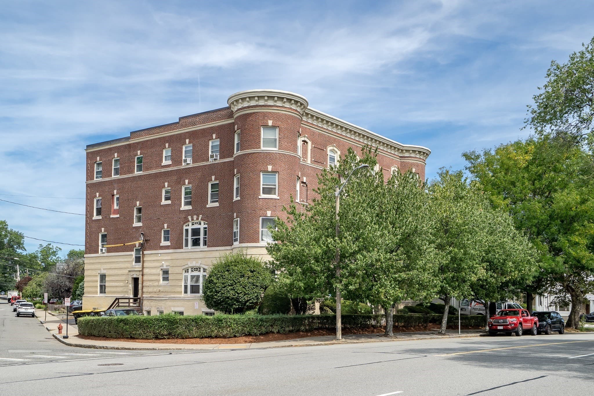 Condominium at 457 Washington # 2, Newton MA 02458, Newton, photo 4 of 28
