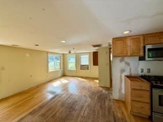 Single Family Residence at 42 Whittier Road, Marlborough MA 01752, Marlborough, photo 6 of 33
