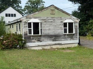 42 Whittier Road, Marlborough MA 01752