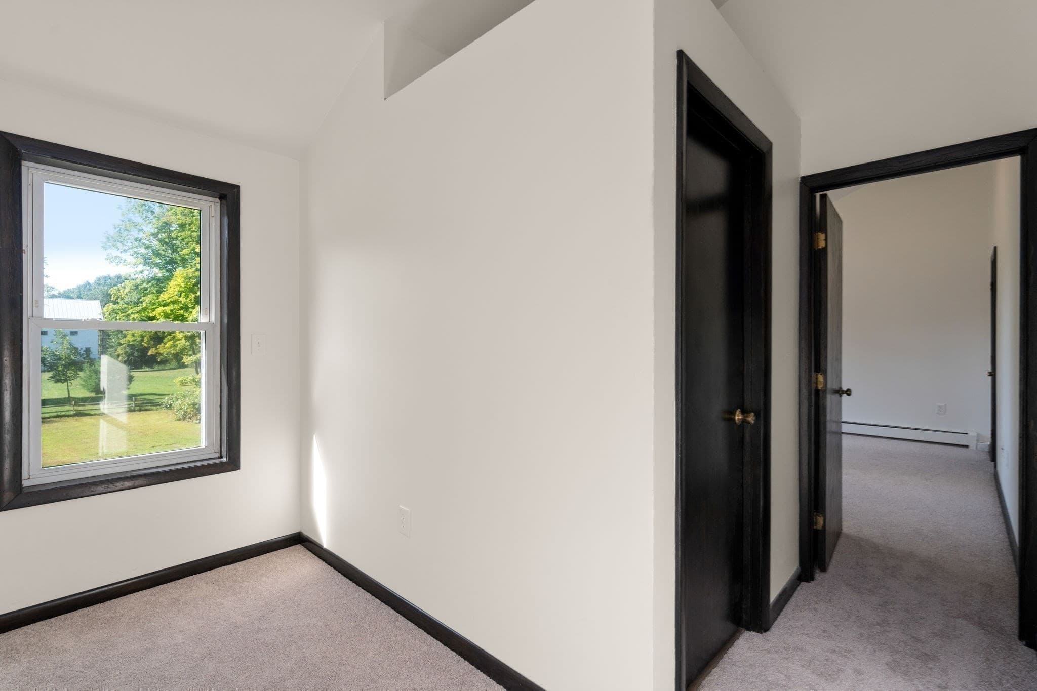 Single Family Residence at 61 Pelham Rd, Amherst MA 01002, Amherst, photo 10 of 35