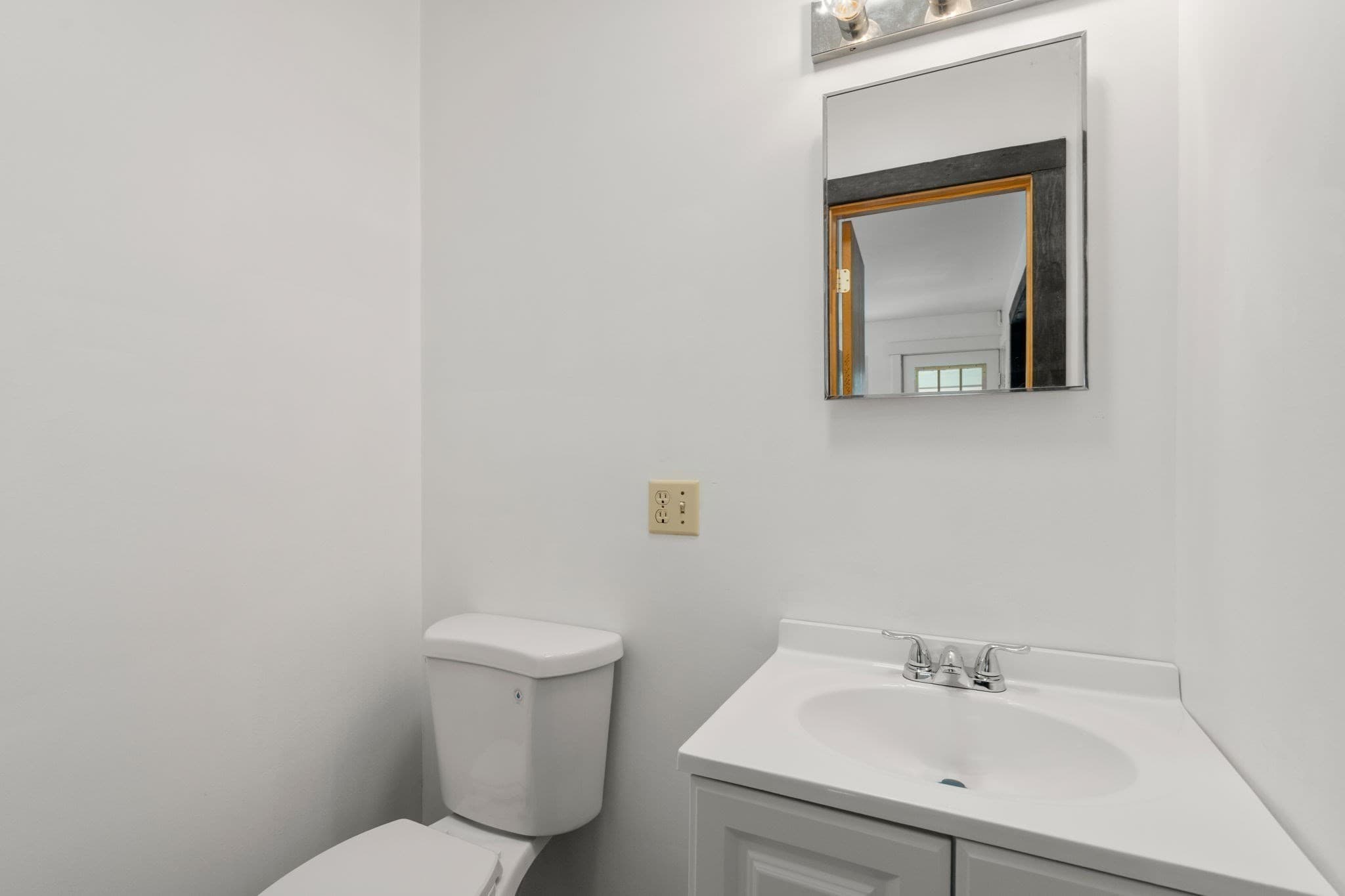 Single Family Residence at 61 Pelham Rd, Amherst MA 01002, Amherst, photo 21 of 35