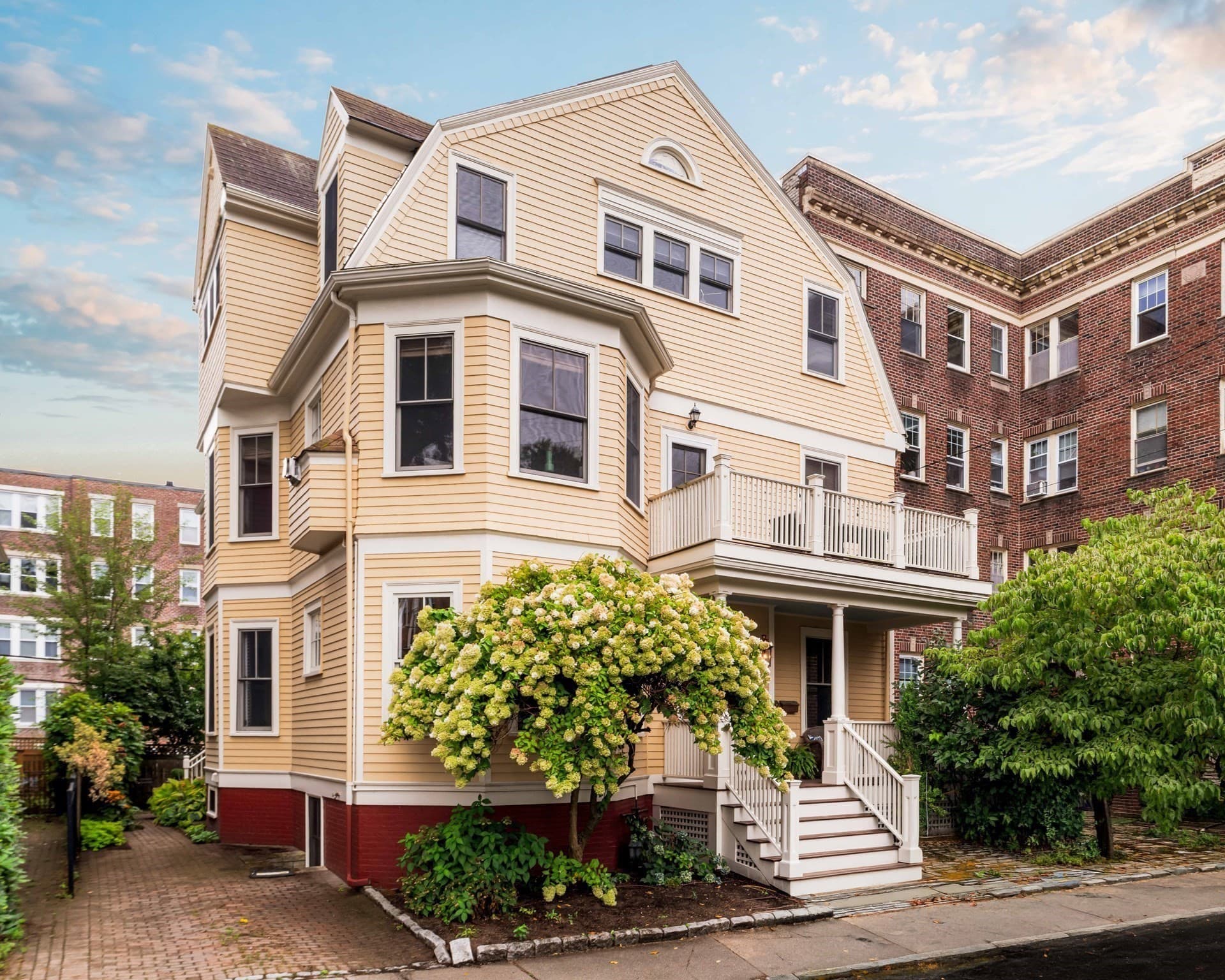 Condominium at 24 Langdon Street # 1, Cambridge MA 02138, Cambridge, photo 2 of 34