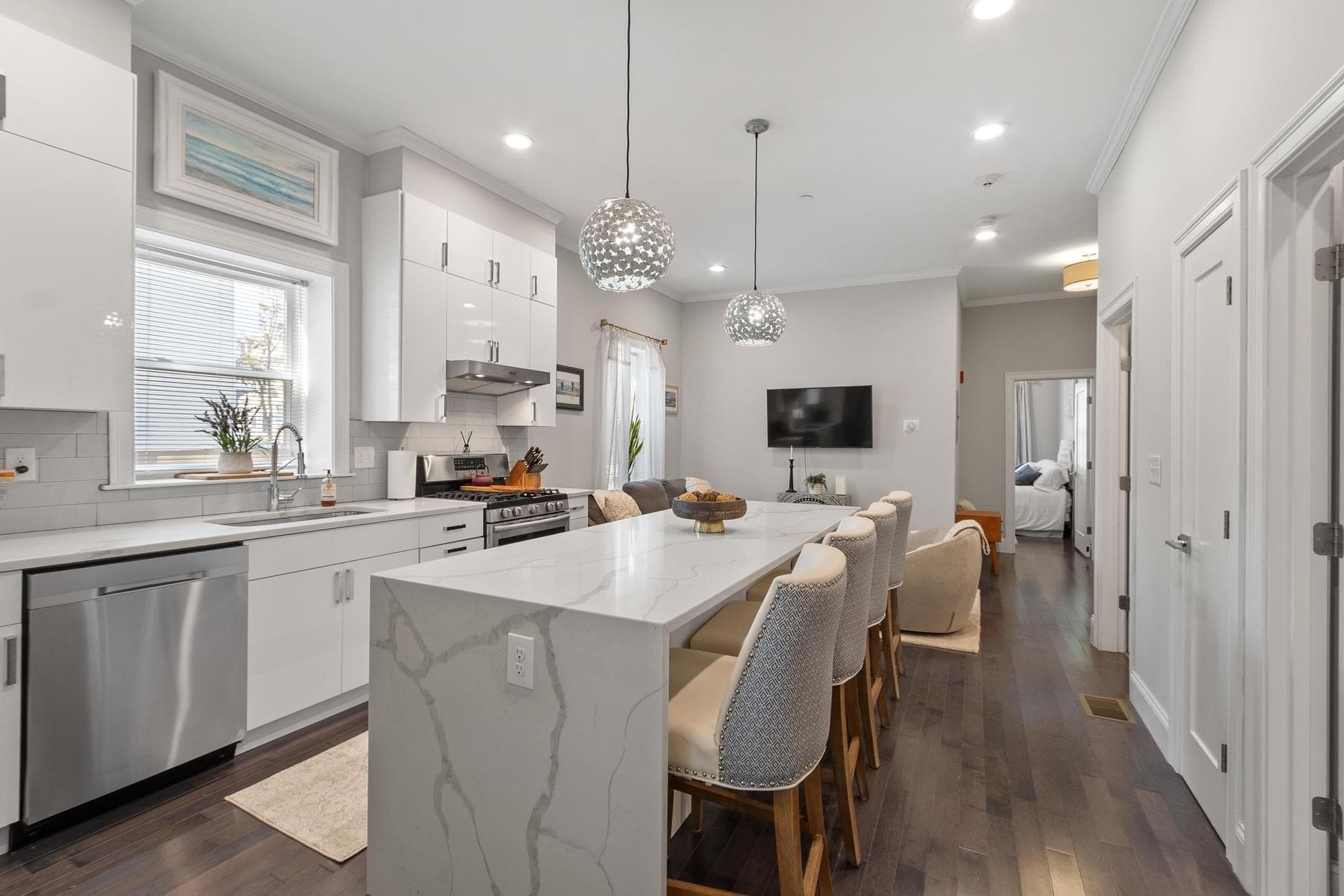 301 Saratoga Street # 1, Boston MA 02128