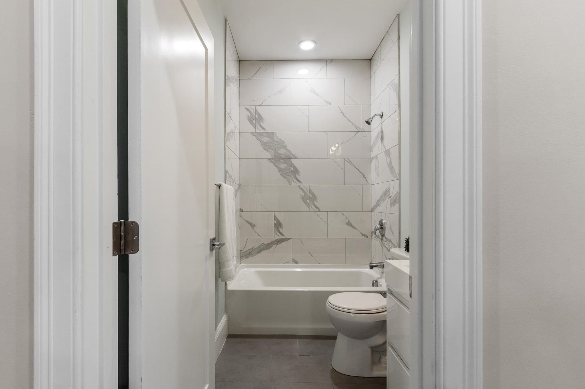 Condominium at 301 Saratoga Street # 1, Boston MA 02128, Boston, photo 19 of 27
