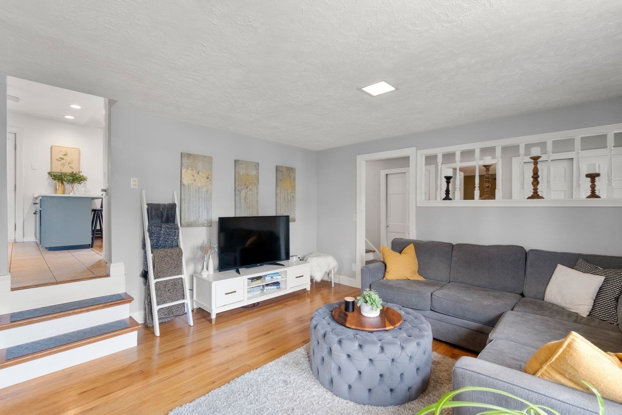 Single Family Residence at 90 Crickett Road, Brockton MA 02301, Brockton, photo 3 of 40