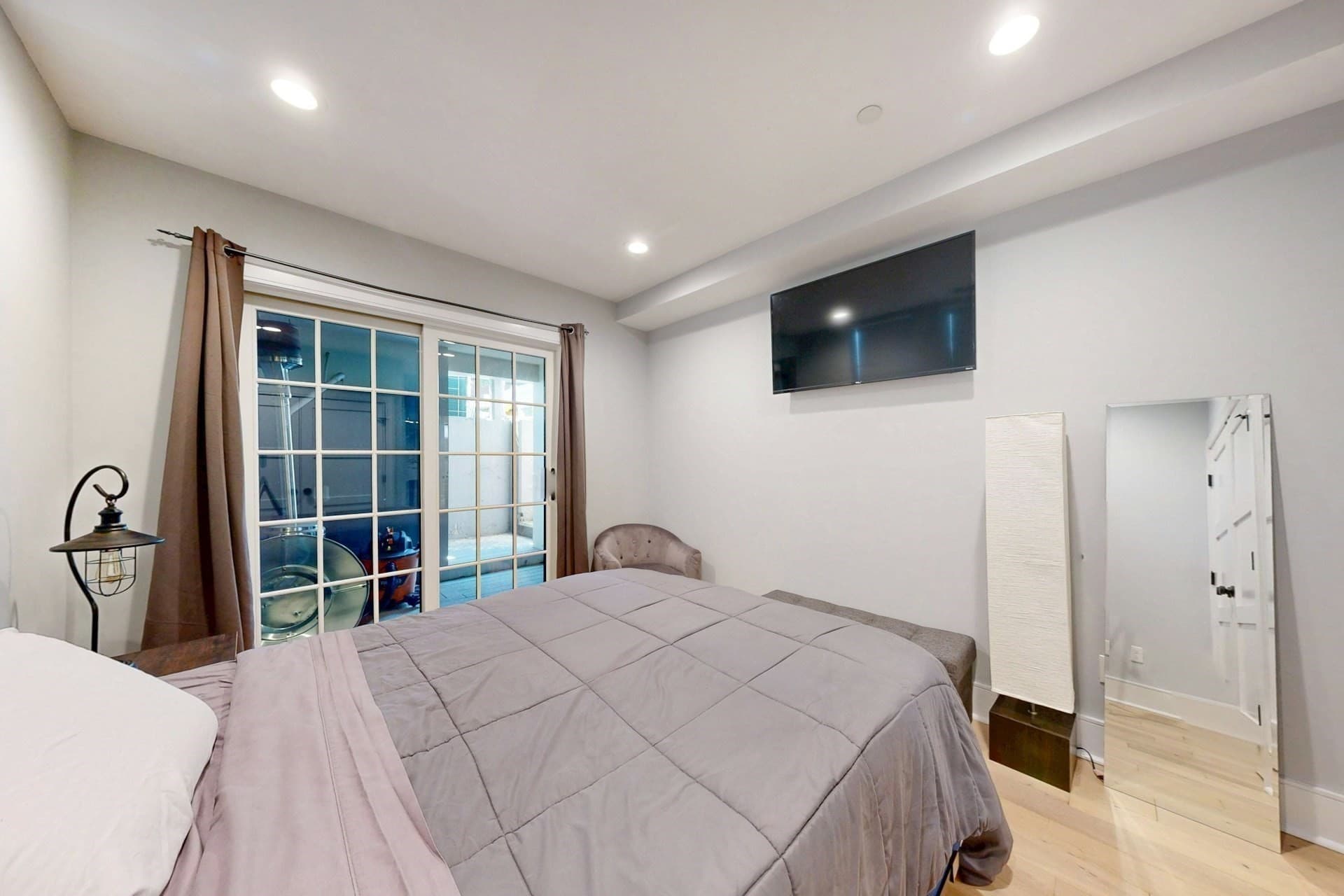 Condominium at 613 E 6th Street # 1, Boston MA 02127, Boston, photo 27 of 35