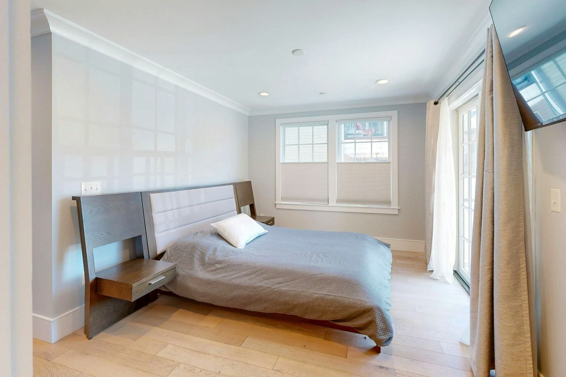 Condominium at 613 E 6th Street # 1, Boston MA 02127, Boston, photo 11 of 35
