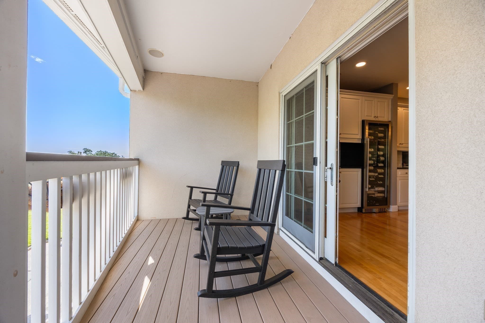 Condominium at 201 Victory Rd # 201, Quincy MA 02171, Quincy, photo 2 of 26