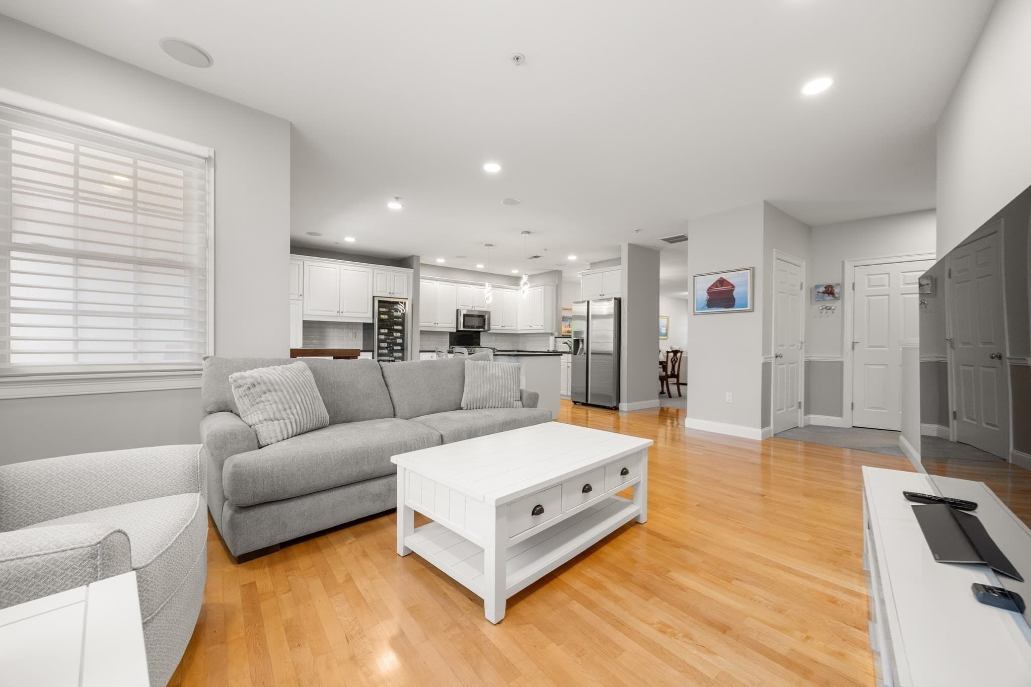 Condominium at 201 Victory Rd # 201, Quincy MA 02171, Quincy, photo 17 of 26