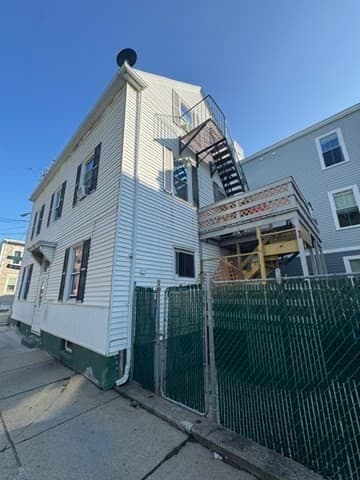 Multi Family at 307 Maverick St, Boston MA 02128, Boston, photo 6 of 17