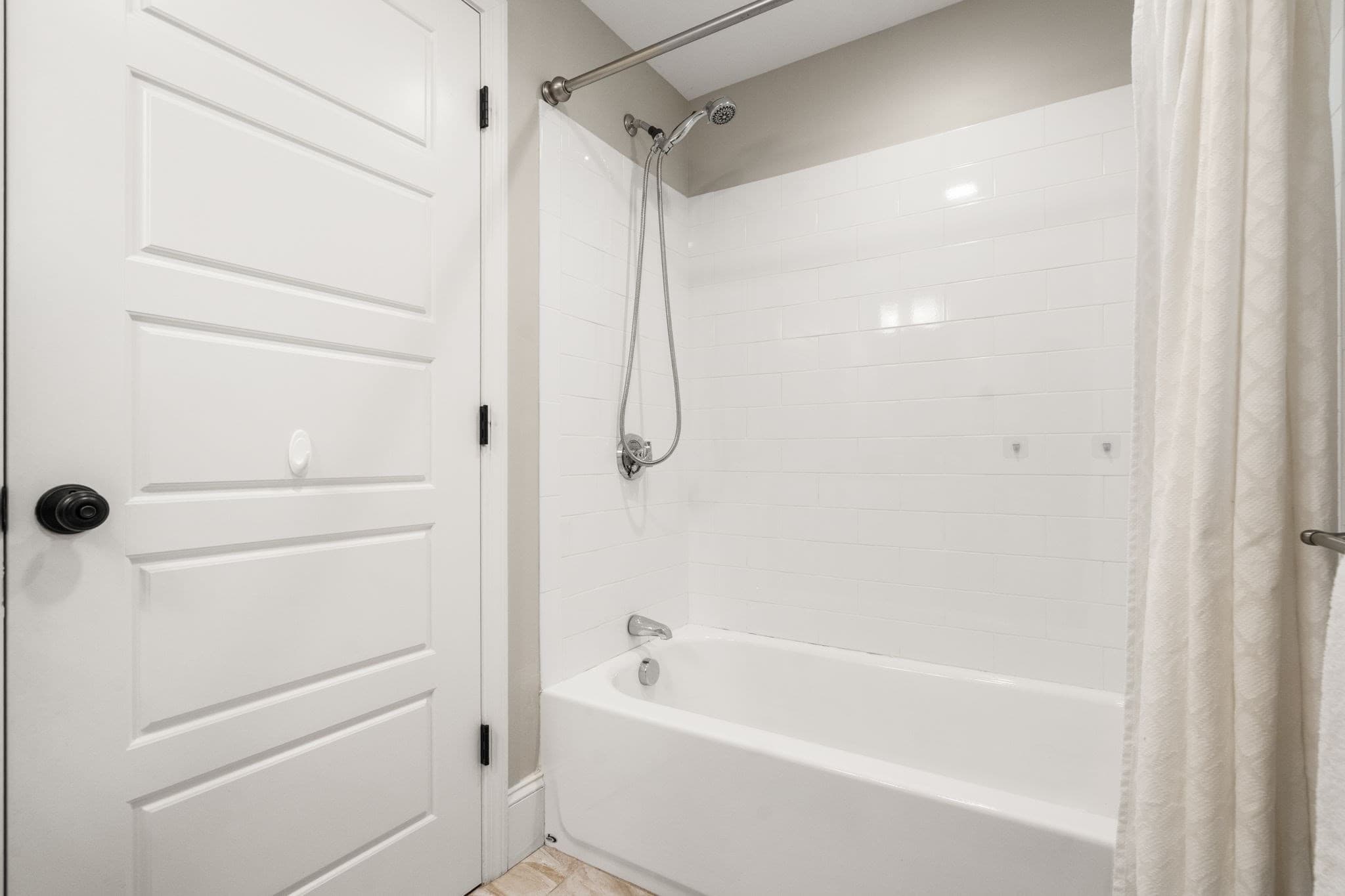 Condominium at 34 Park St # 34, Arlington MA 02474, Arlington, photo 20 of 26