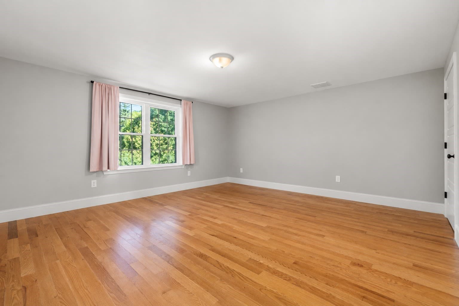 Condominium at 34 Park St # 34, Arlington MA 02474, Arlington, photo 14 of 26