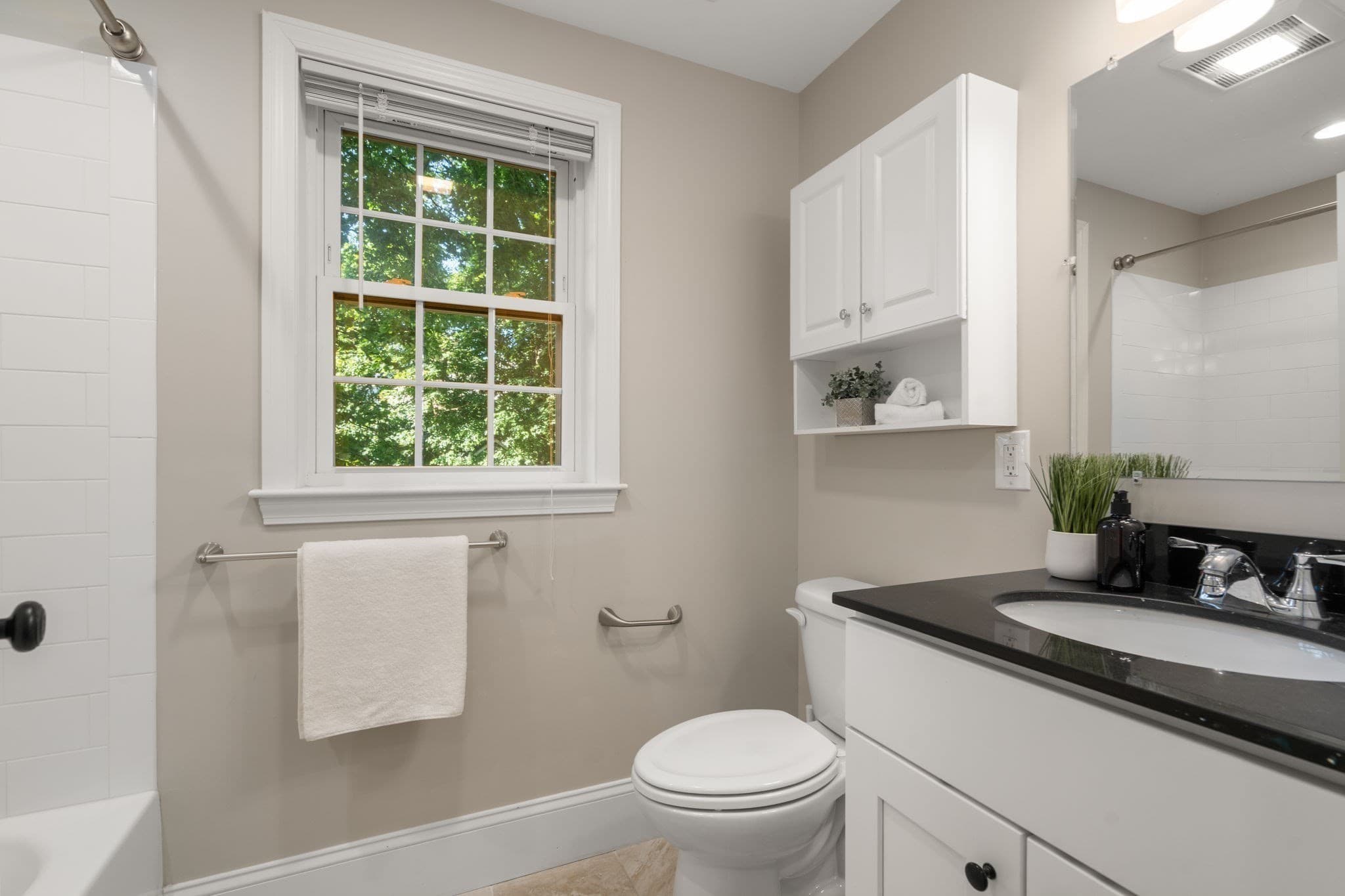 Condominium at 34 Park St # 34, Arlington MA 02474, Arlington, photo 19 of 26